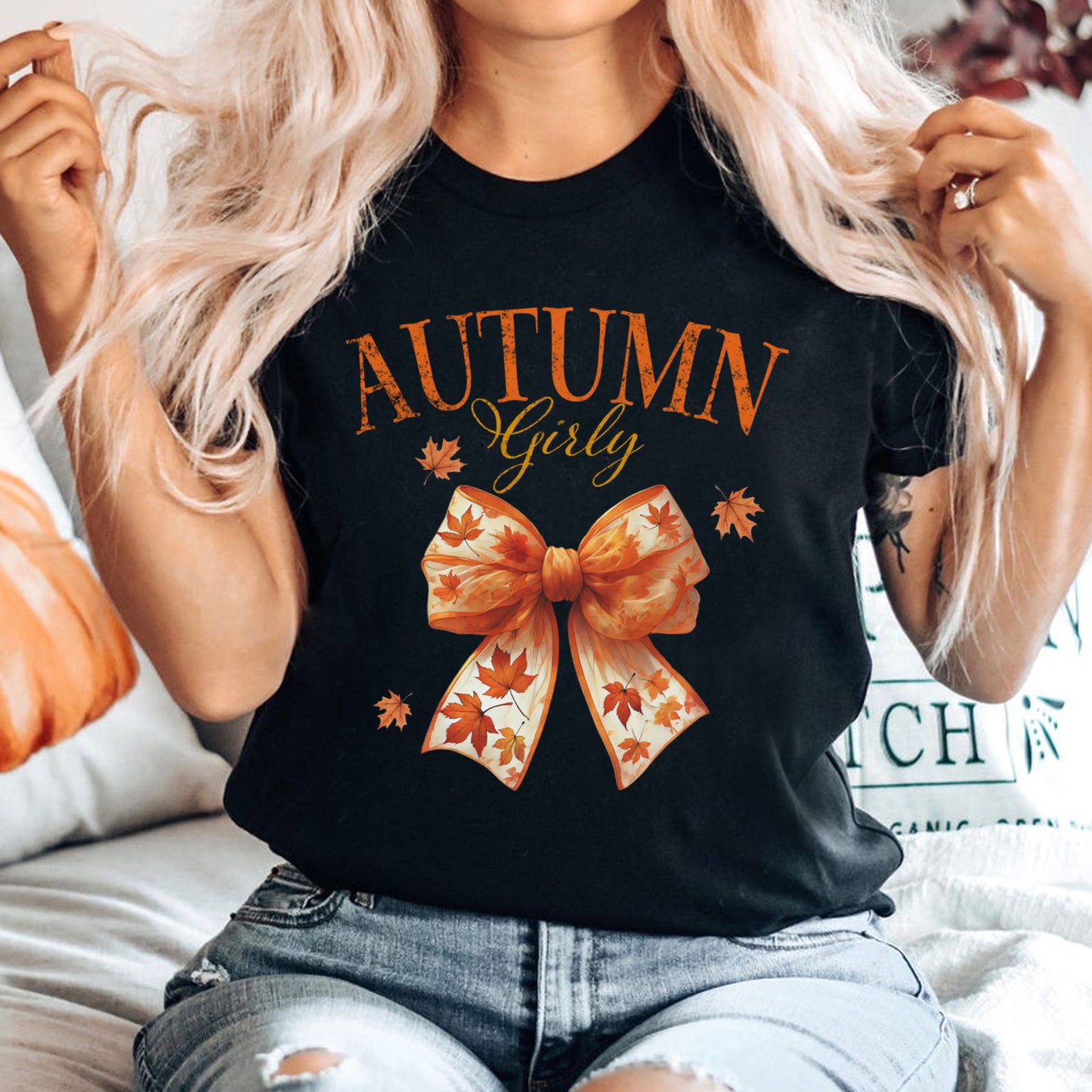 Black T-shirt Autumn Girl
