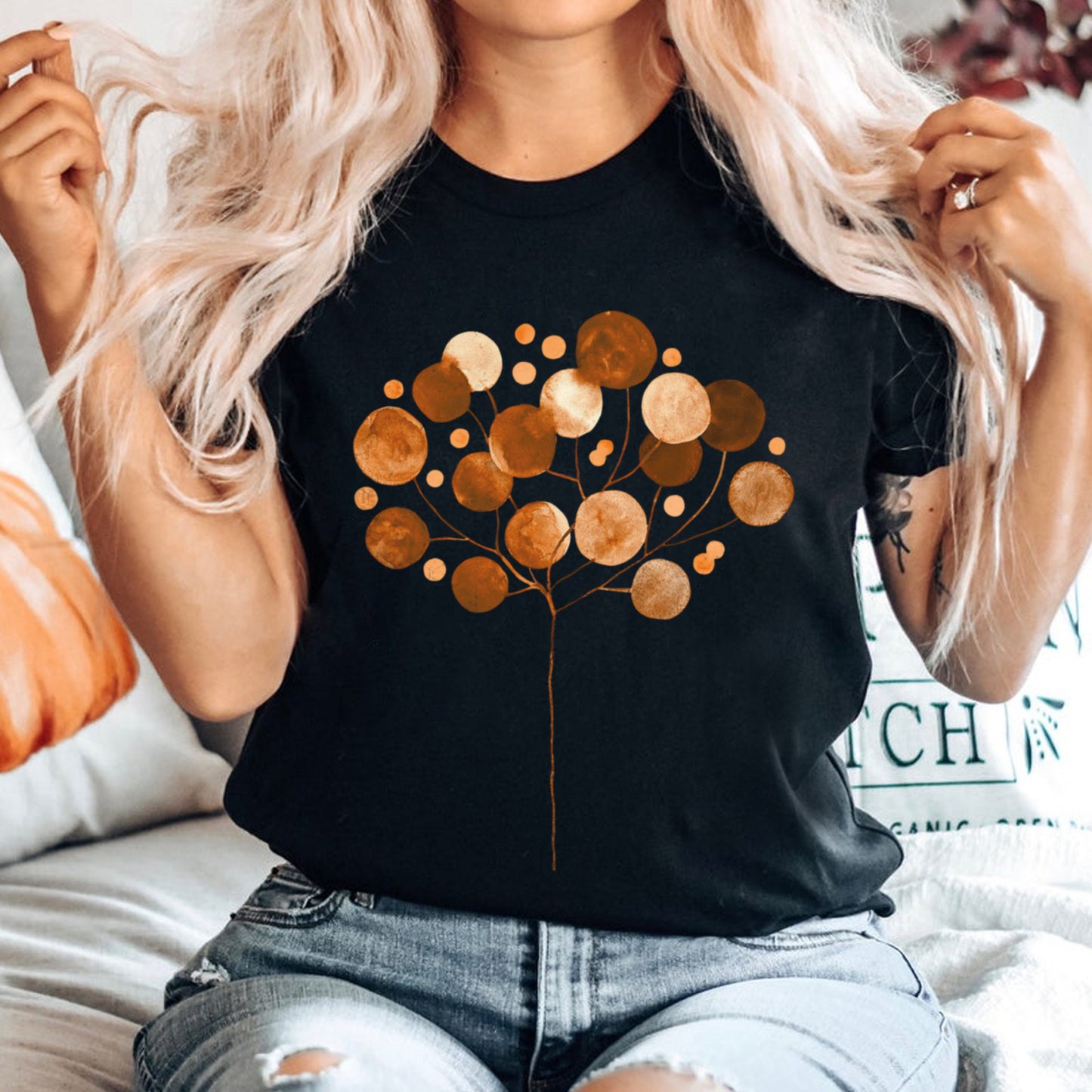 Black T-shirt Autumn Bubbles